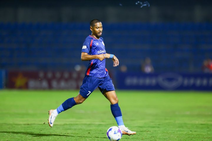 Hú vía trước Campuchia, ĐTVN có được bổ sung sao Việt kiều vừa nhập tịch để đấu với Lào?